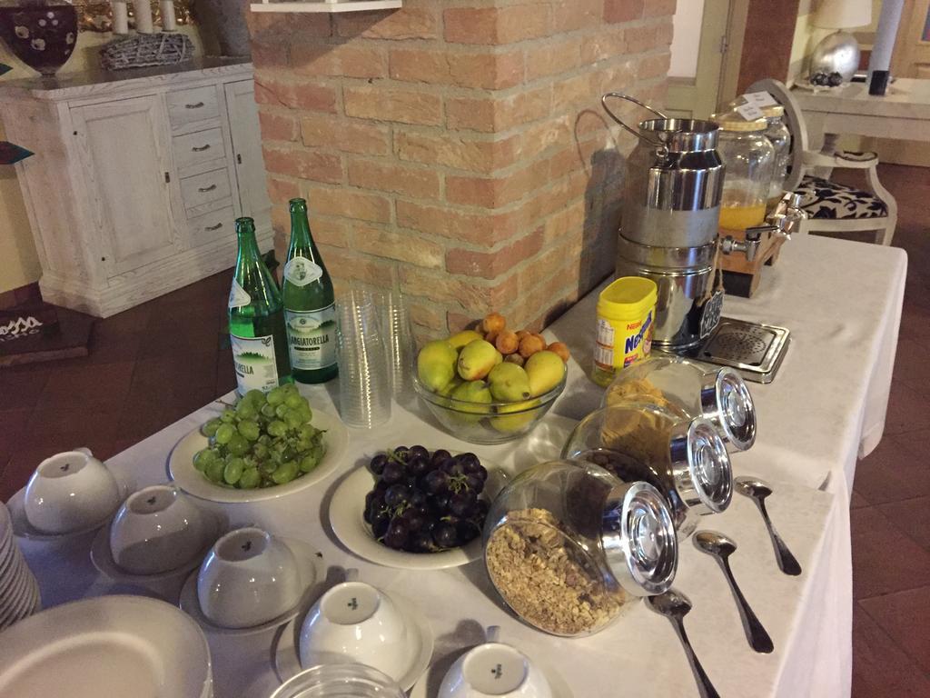 Agriturismo Creta Rossa Torre di Ruggiero エクステリア 写真
