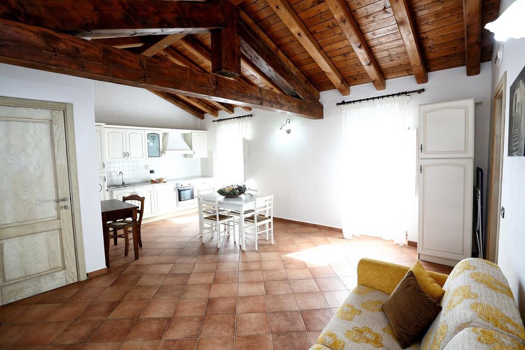 Agriturismo Creta Rossa Torre di Ruggiero エクステリア 写真